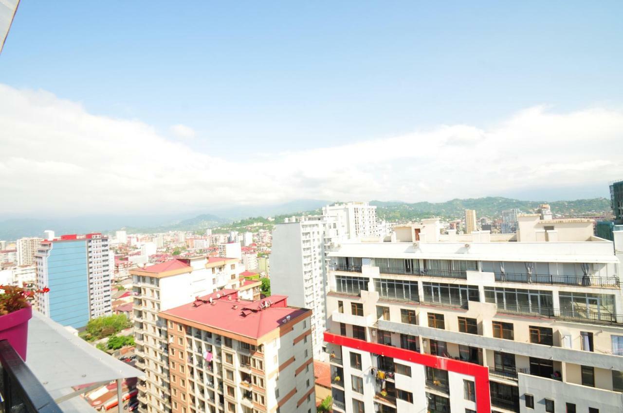 Apartments With A View Of The Trinity Holy บาทูมิ ภายนอก รูปภาพ